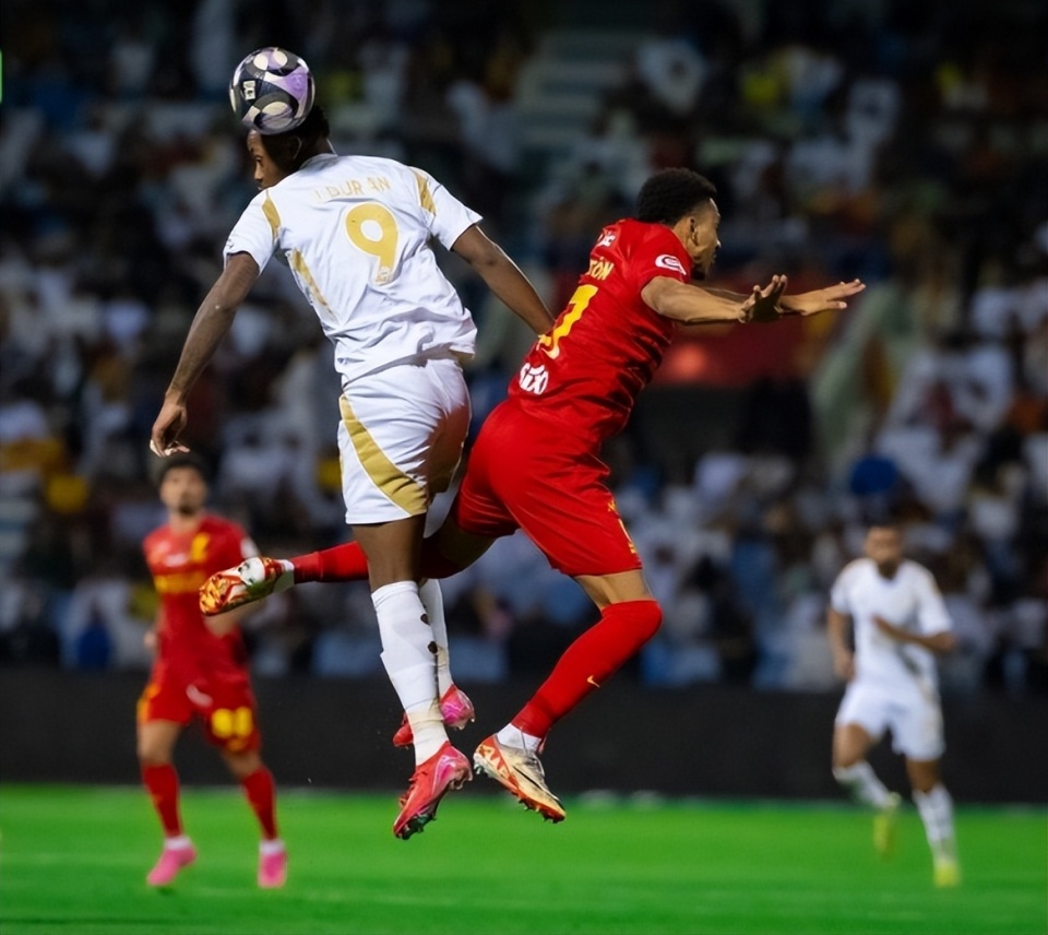 阿森纳绝杀切尔西,C罗梅开二度亚洲杯 阿森纳绝杀切尔西,C罗梅开二度亚洲杯