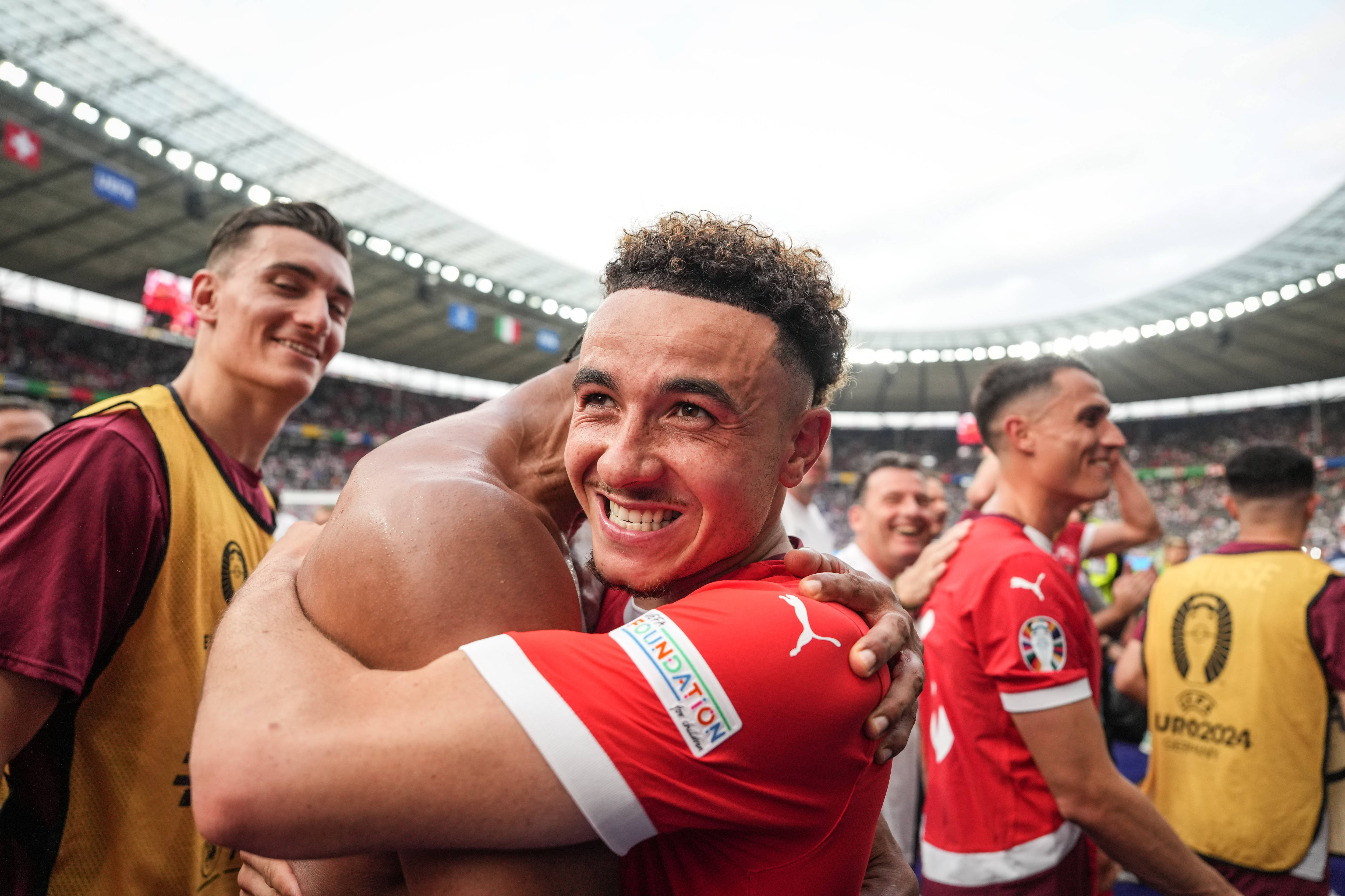 华体会-包含意大利队在欧锦赛上展现不俗实力的词条