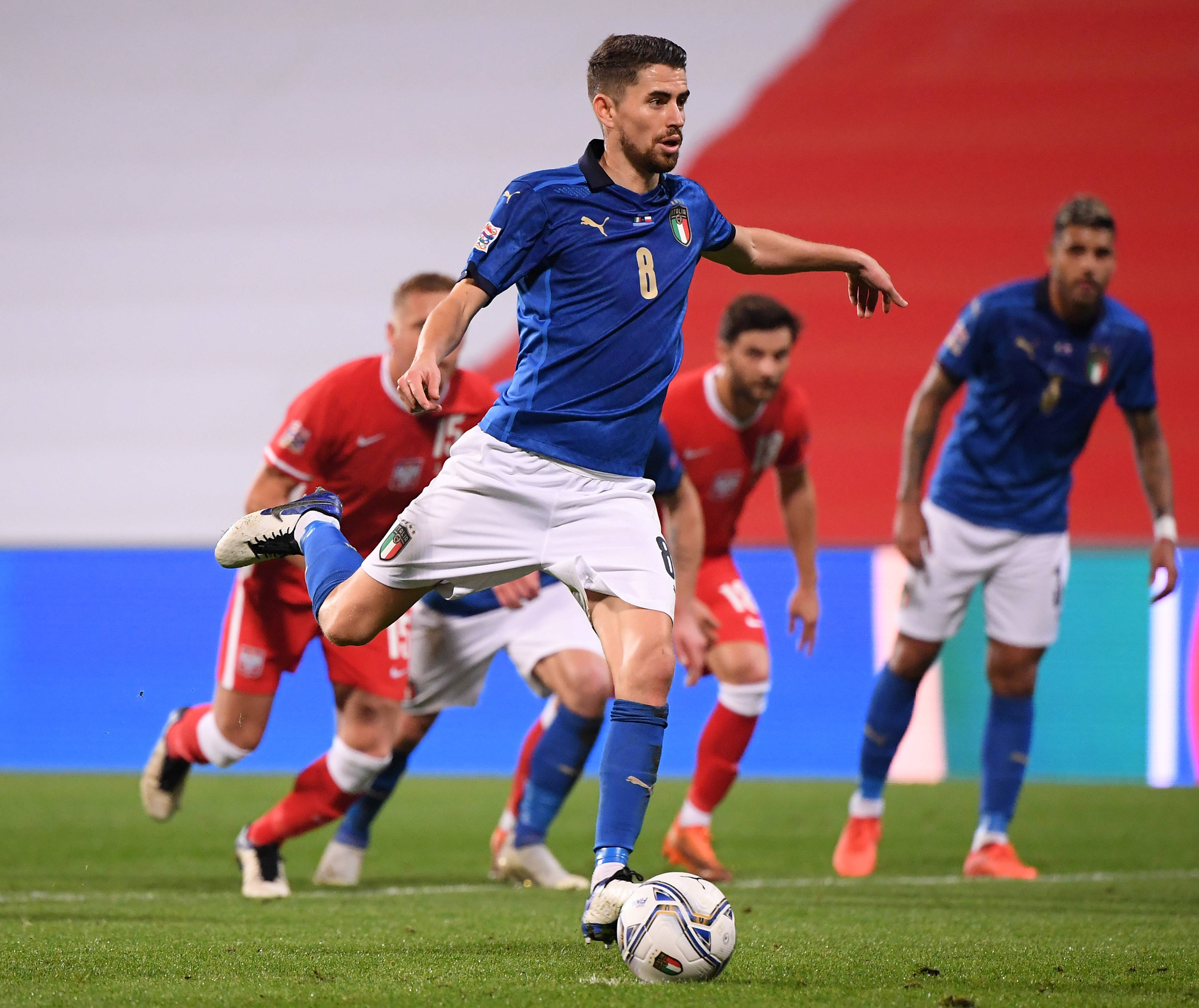 包含意大利队在欧锦赛上展现不俗实力的词条 包含意大利队在欧锦赛上展现不俗实力的词条